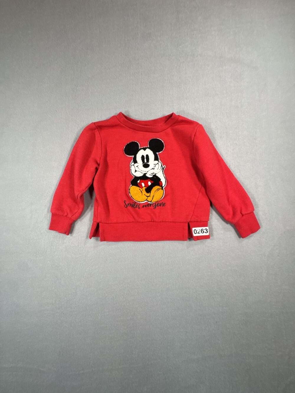 Disney Junior Mickey Mouse 'Smiles Everyone' Red Tufted Graphic Sweatshirt (Size
